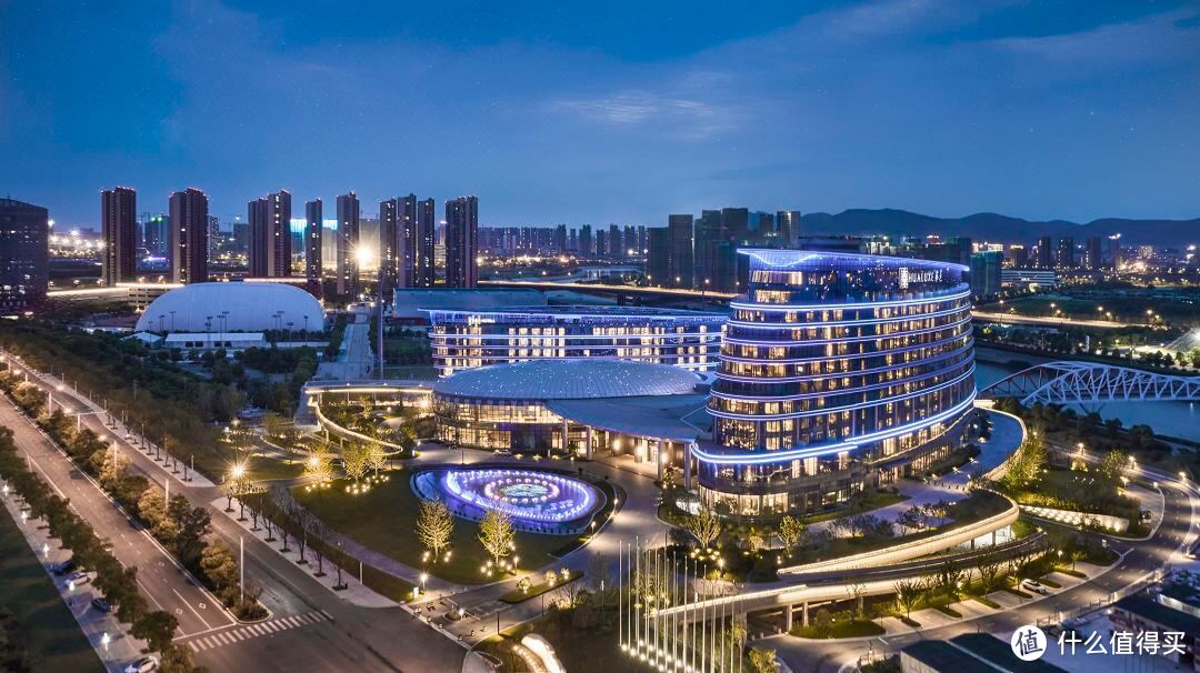 南京华邑国庆606/晚，天安门漫心299/晚，天目湖涵田999/2晚，苏州老城区199/晚，安吉雷迪森499/晚